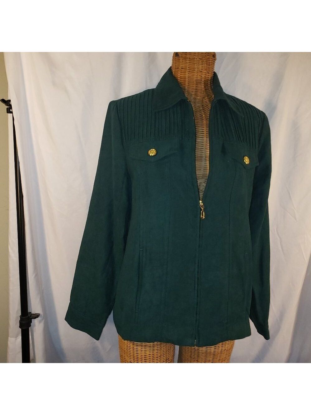 Drapers & Damons Faux Suede Green Pleated Zip Up Blazer - M